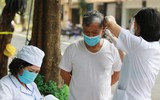 Cuộc sống sau hàng rào cách ly ở phố Trúc Bạch?
